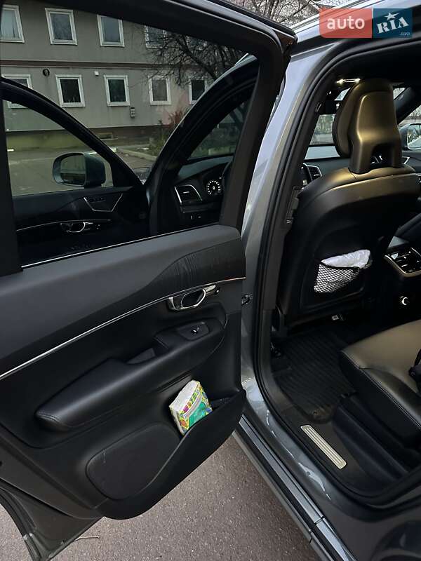 Позашляховик / Кросовер Volvo XC90 2019 в Києві