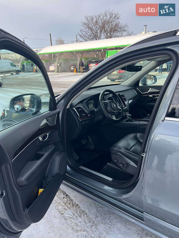 Внедорожник / Кроссовер Volvo XC90 2015 в Киеве