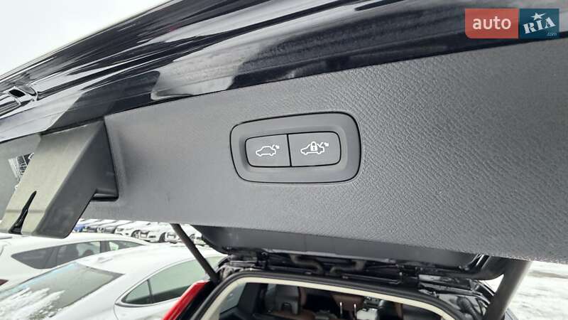 Позашляховик / Кросовер Volvo XC90 2019 в Києві фото 50 Позашляховик / Кросовер Volvo XC90 2019 в Києві
