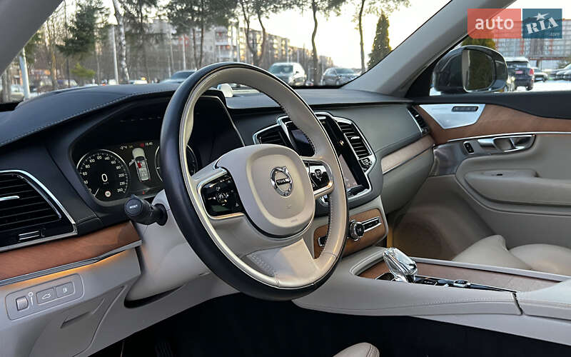 Позашляховик / Кросовер Volvo XC90 2019 в Львові фото 11 Позашляховик / Кросовер Volvo XC90 2019 в Львові