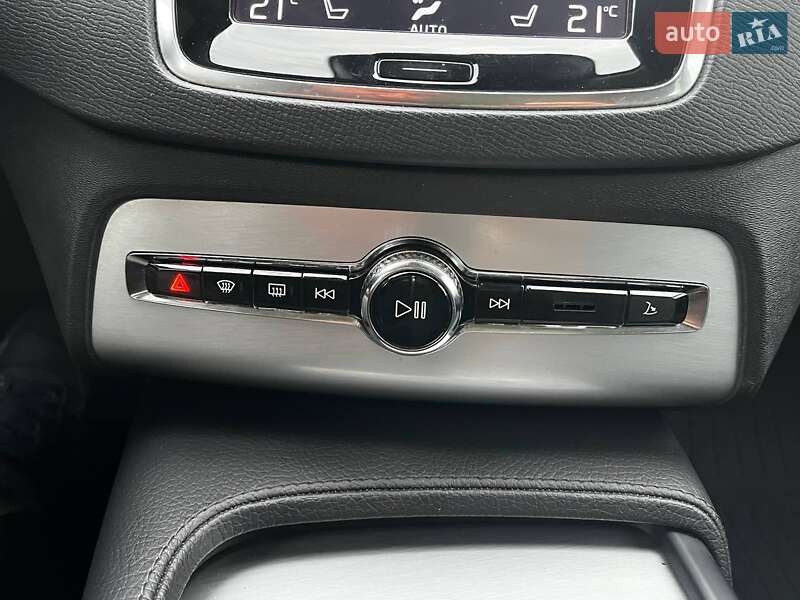 Внедорожник / Кроссовер Volvo XC90 2016 в Киеве