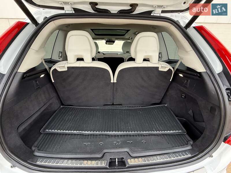 Внедорожник / Кроссовер Volvo XC90 2018 в Львове