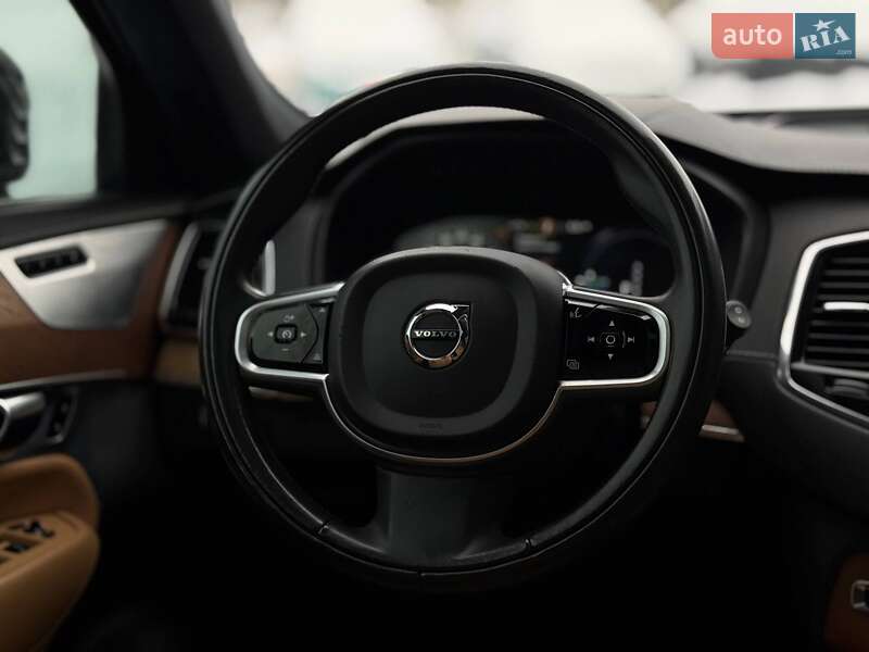 Внедорожник / Кроссовер Volvo XC90 2018 в Ровно