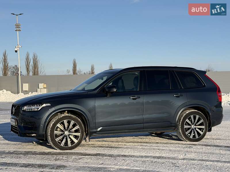 Внедорожник / Кроссовер Volvo XC90 2022 в Киеве