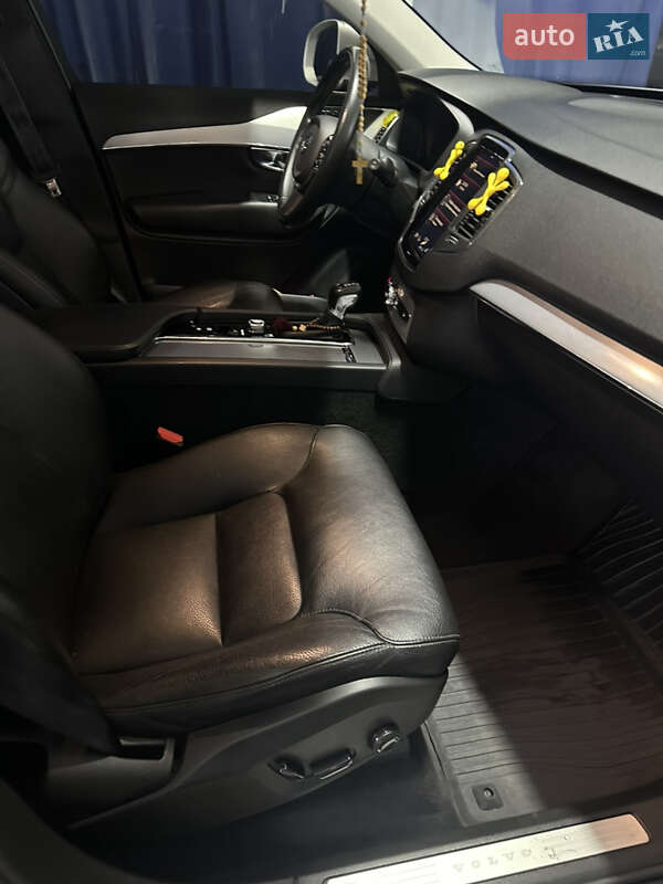 Внедорожник / Кроссовер Volvo XC90 2017 в Львове