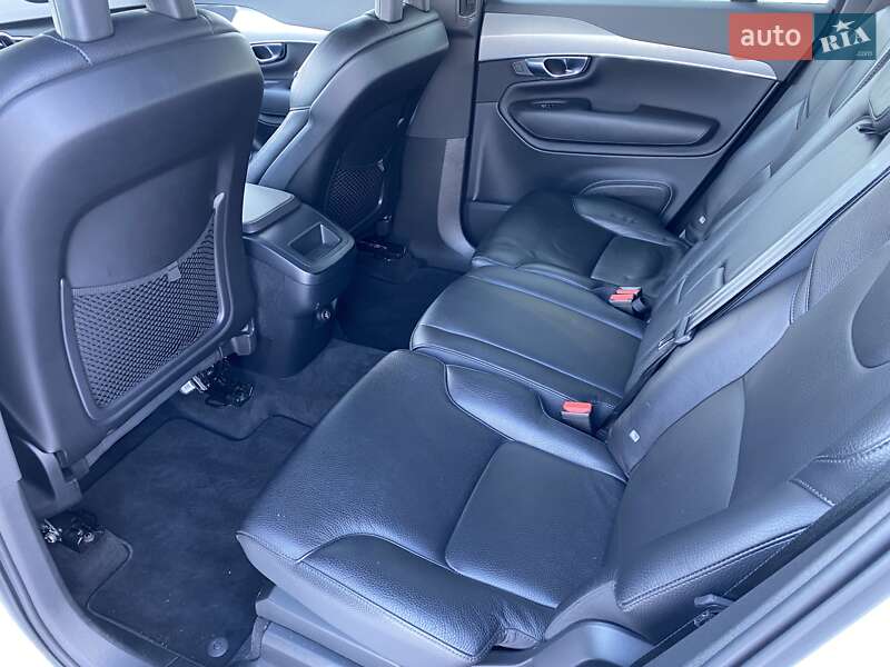Внедорожник / Кроссовер Volvo XC90 2020 в Киеве фото 16 Внедорожник / Кроссовер Volvo XC90 2020 в Киеве