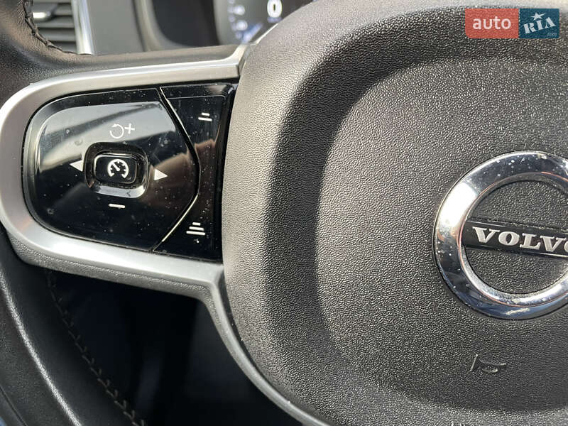 Внедорожник / Кроссовер Volvo XC90 2021 в Ивано-Франковске