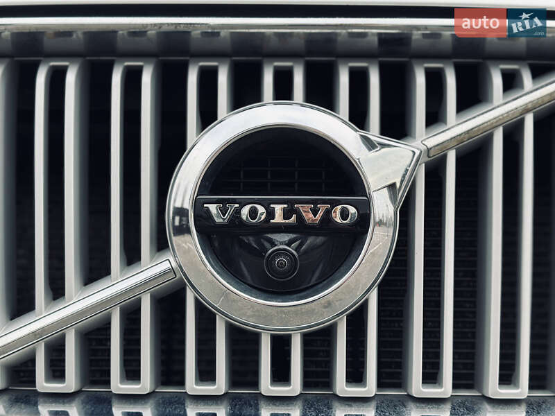 Внедорожник / Кроссовер Volvo XC90 2018 в Кременчуге