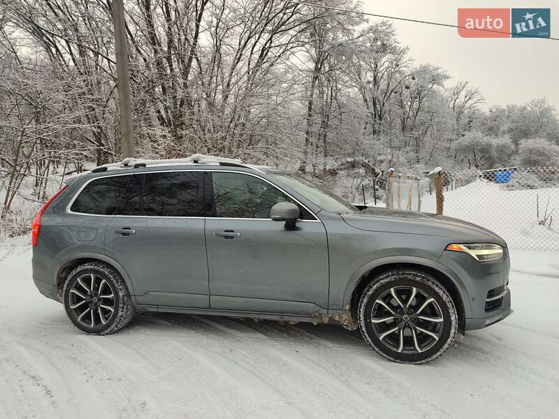 Внедорожник / Кроссовер Volvo XC90 2017 в Обухове