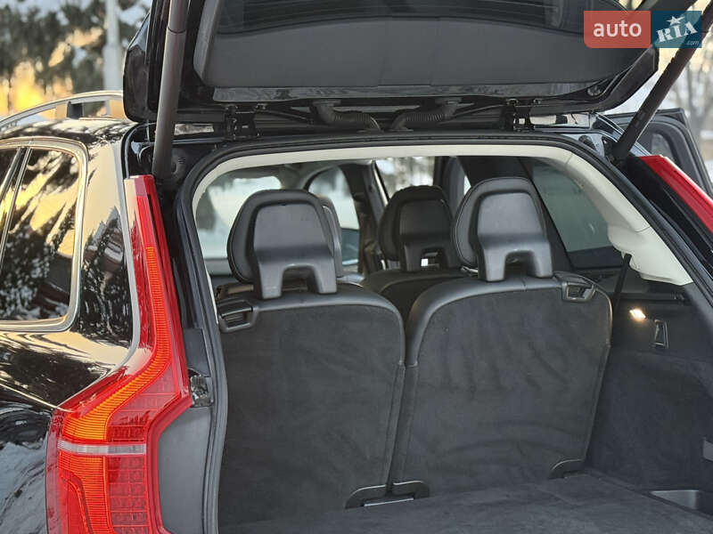 Внедорожник / Кроссовер Volvo XC90 2017 в Староконстантинове