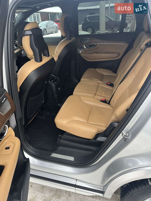 Внедорожник / Кроссовер Volvo XC90 2016 в Шептицькому