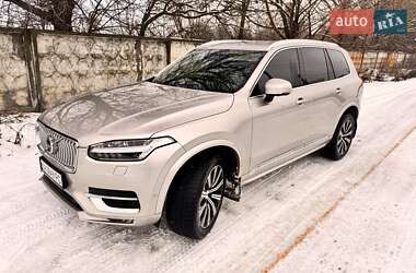 Внедорожник / Кроссовер Volvo XC90 2023 в Киеве