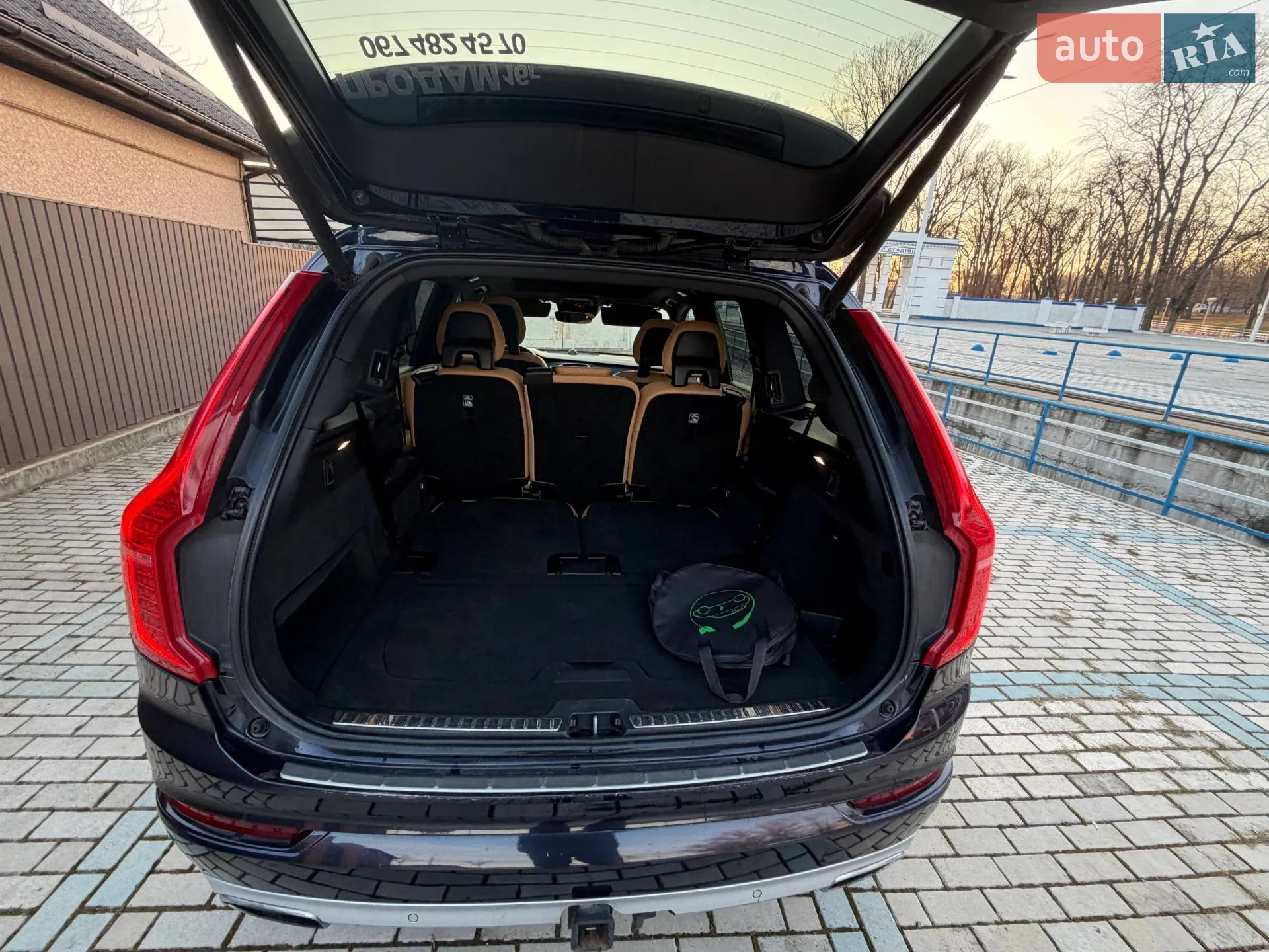 2016 Volvo XC90 - мініатюра 11