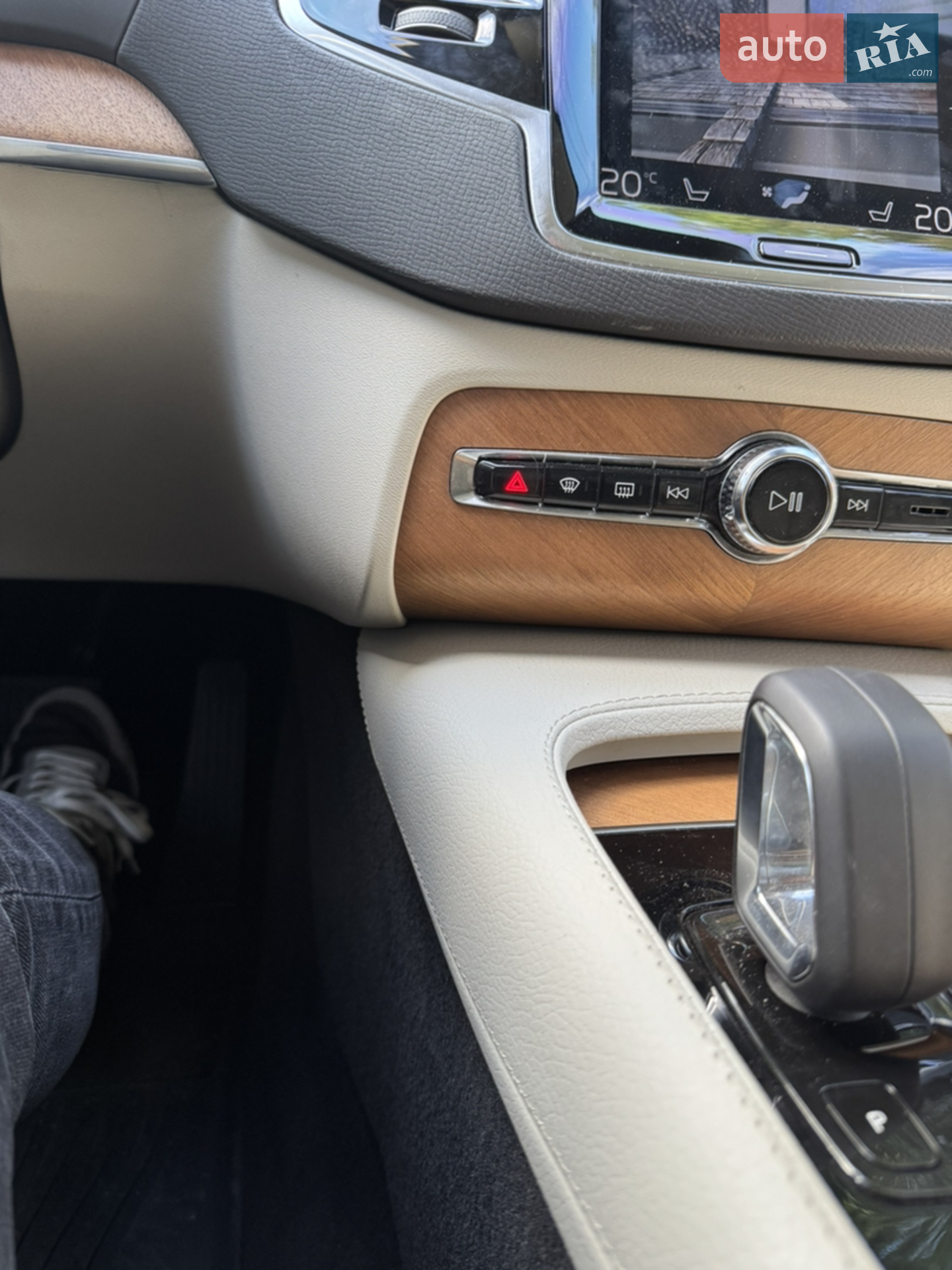 2021 Volvo XC90 - мініатюра 6
