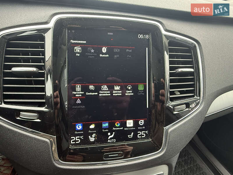 Внедорожник / Кроссовер Volvo XC90 2019 в Киеве