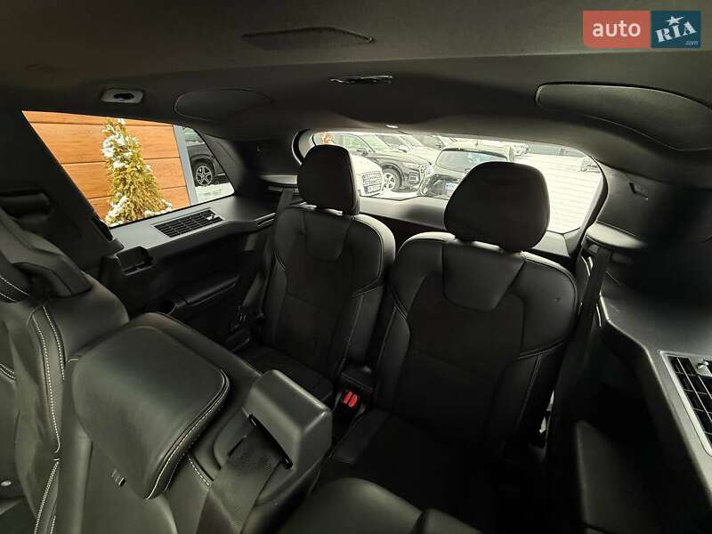 Внедорожник / Кроссовер Volvo XC90 2016 в Ровно