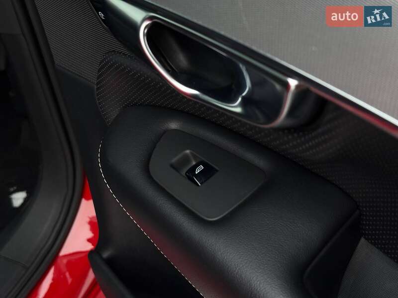 Внедорожник / Кроссовер Volvo XC90 2016 в Ровно