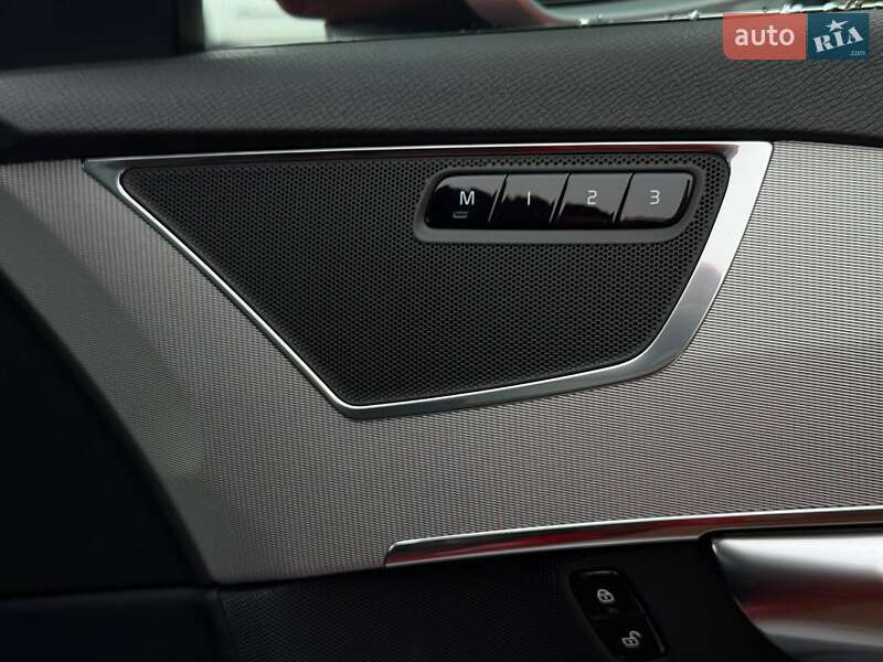 Внедорожник / Кроссовер Volvo XC90 2016 в Ровно