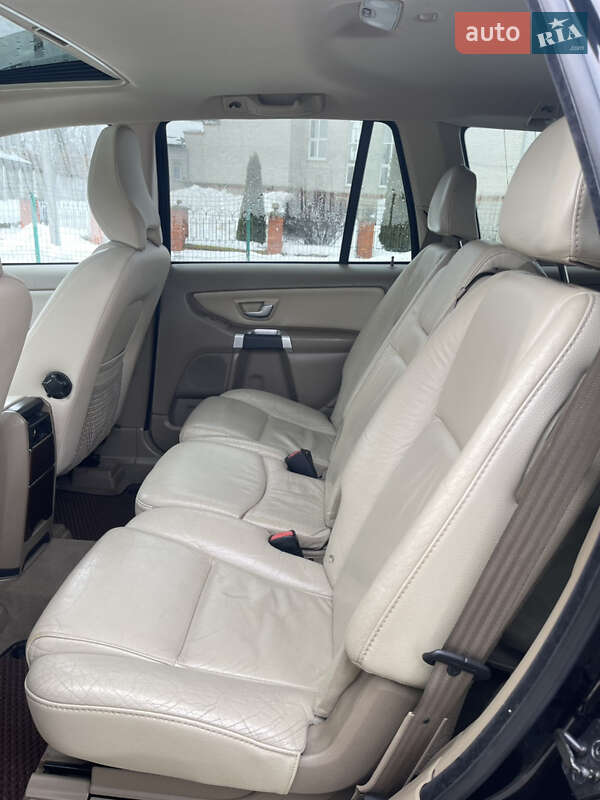 Внедорожник / Кроссовер Volvo XC90 2010 в Житомире
