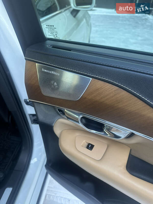 Внедорожник / Кроссовер Volvo XC90 2017 в Одессе фото 16 Внедорожник / Кроссовер Volvo XC90 2017 в Одессе