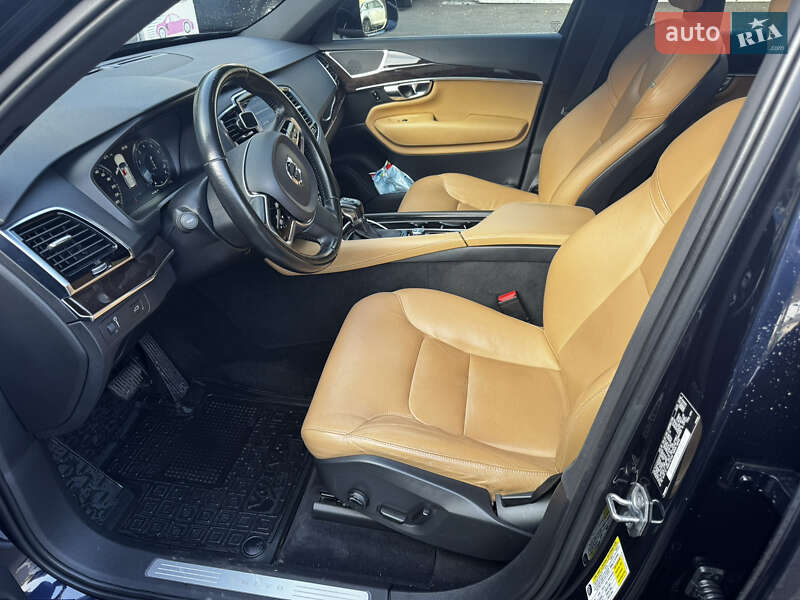 Внедорожник / Кроссовер Volvo XC90 2016 в Киеве