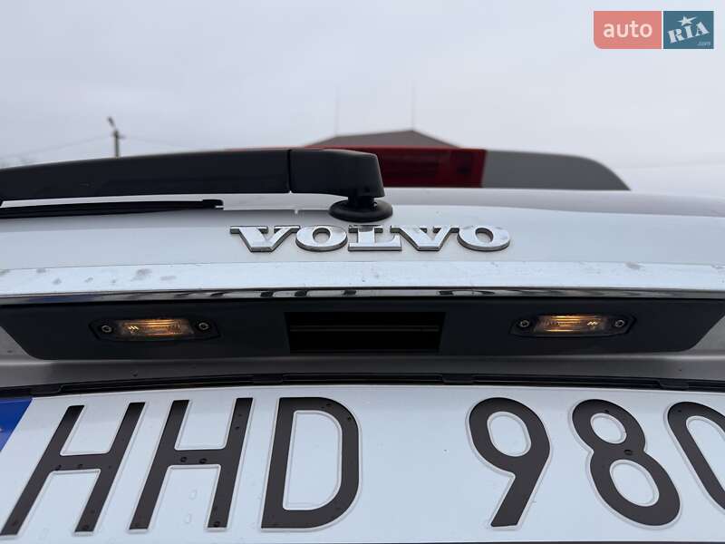 Внедорожник / Кроссовер Volvo XC90 2007 в Дубечно