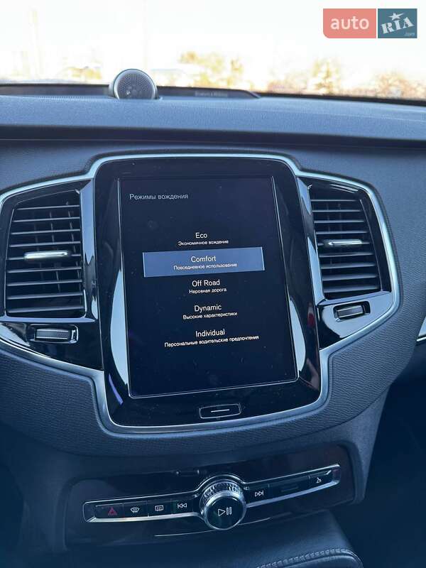Внедорожник / Кроссовер Volvo XC90 2016 в Полтаве фото 35 Внедорожник / Кроссовер Volvo XC90 2016 в Полтаве