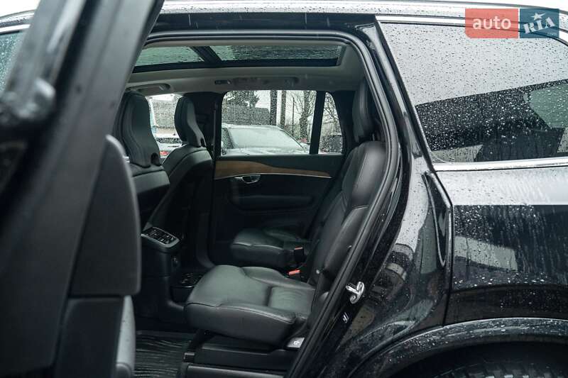 Внедорожник / Кроссовер Volvo XC90 2022 в Черновцах