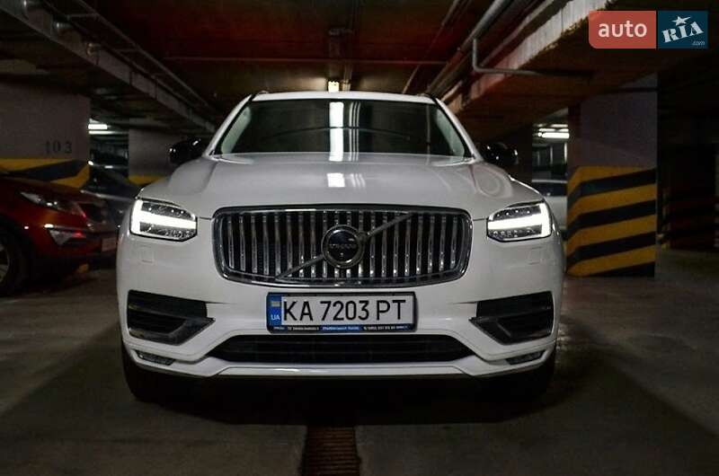 Внедорожник / Кроссовер Volvo XC90 2019 в Киеве