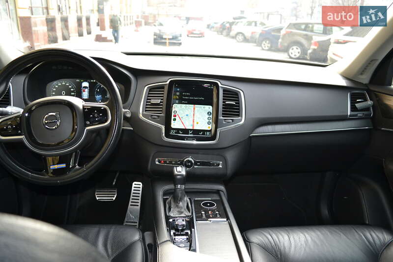 Внедорожник / Кроссовер Volvo XC90 2019 в Киеве