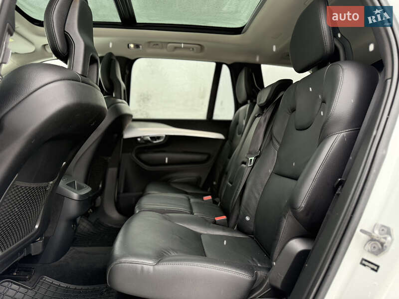 Внедорожник / Кроссовер Volvo XC90 2015 в Ивано-Франковске