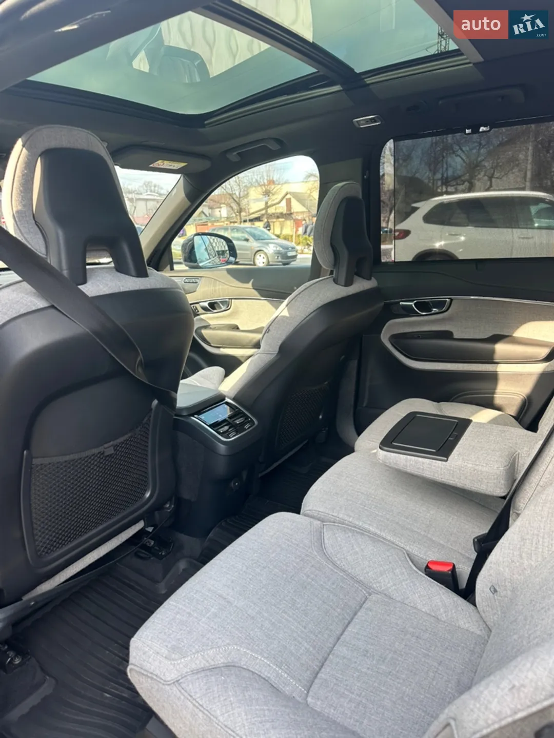2021 Volvo XC90 - мініатюра 17