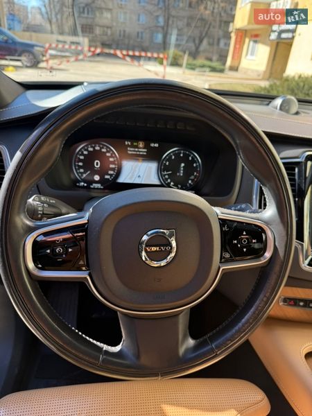 Внедорожник / Кроссовер Volvo XC90 2015 в Харькове