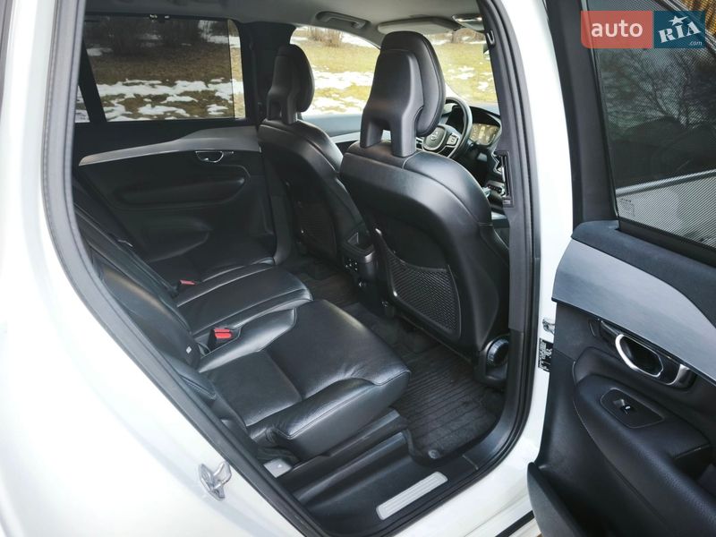 Внедорожник / Кроссовер Volvo XC90 2015 в Тернополе