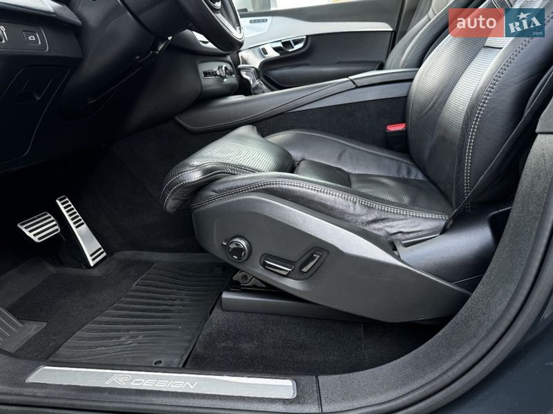 Позашляховик / Кросовер Volvo XC90 2016 в Хмельницькому