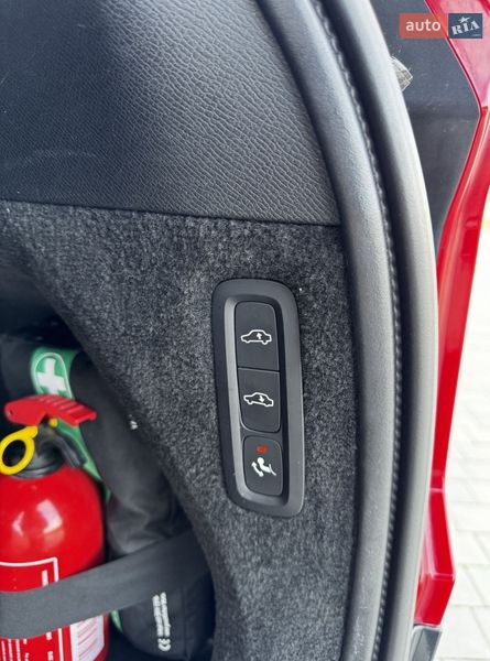 Позашляховик / Кросовер Volvo XC90 2016 в Хмельницькому