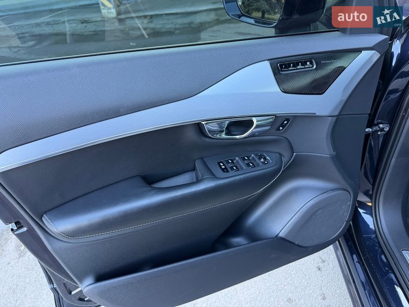 Внедорожник / Кроссовер Volvo XC90 2018 в Киеве фото 10 Внедорожник / Кроссовер Volvo XC90 2018 в Киеве