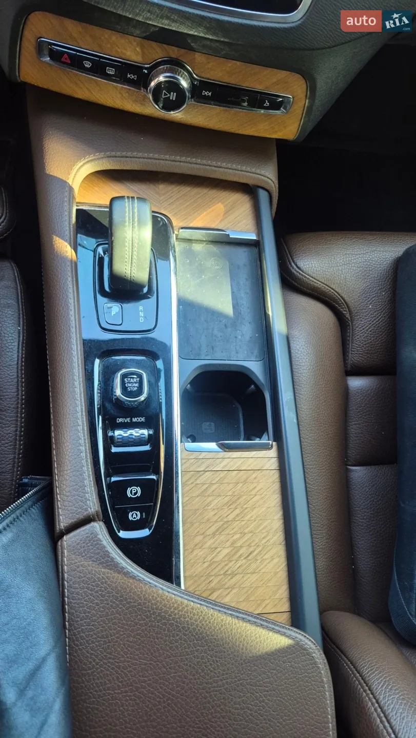 2020 Volvo XC90 - мініатюра 11