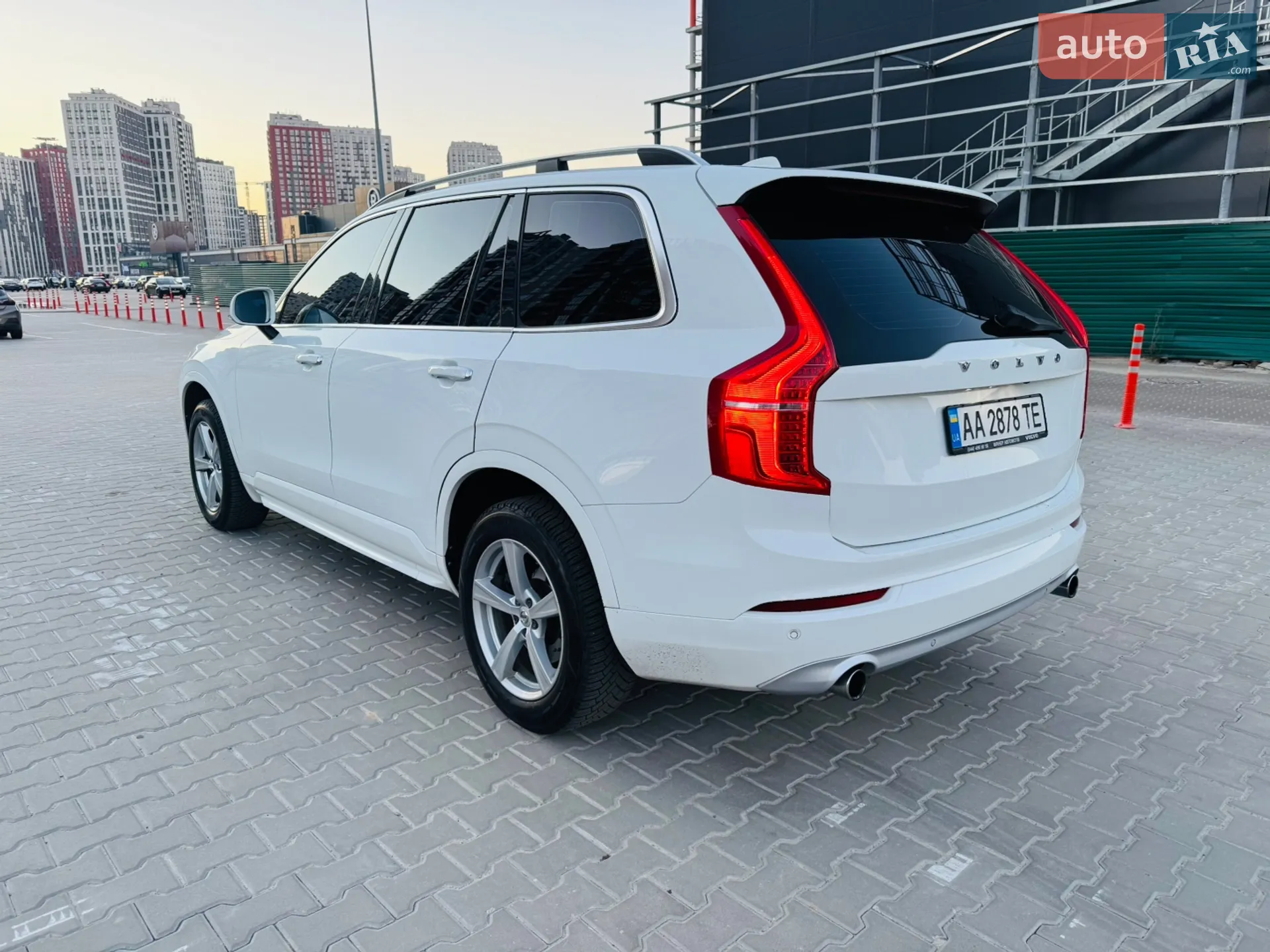 2017 Volvo XC90 - мініатюра 4