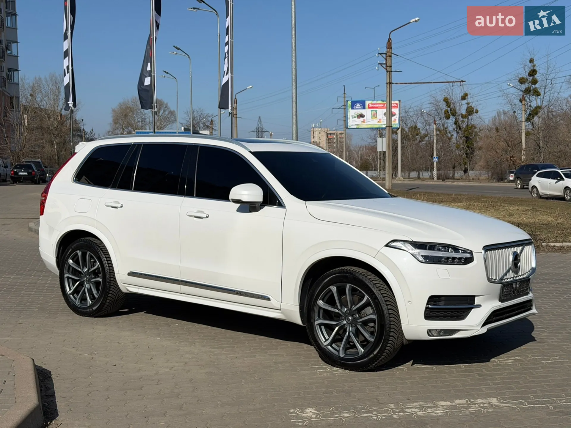 2015 Volvo XC90 - мініатюра 7
