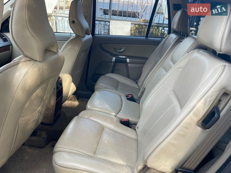Внедорожник / Кроссовер Volvo XC90 2011 в Днепре