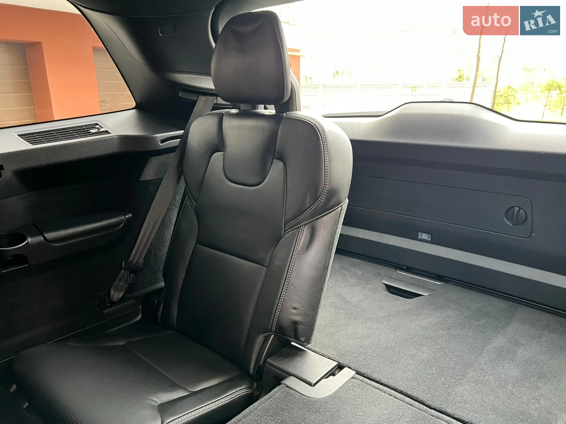 Volvo XC90 2019 VIN YV4A22PL5L1577029 фото оголошення 69 з 72