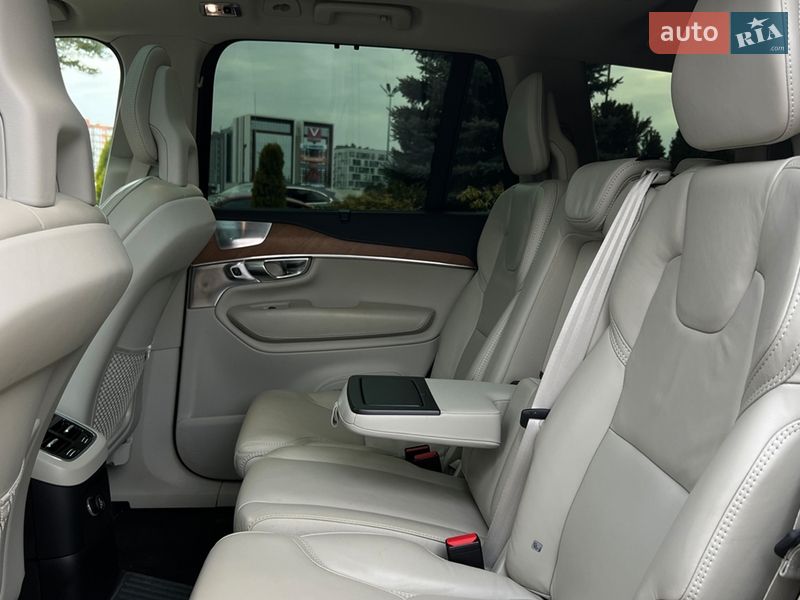 Позашляховик / Кросовер Volvo XC90 2019 в Львові