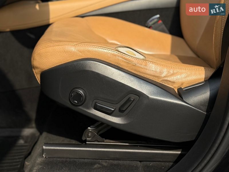 Внедорожник / Кроссовер Volvo XC90 2016 в Шептицькому