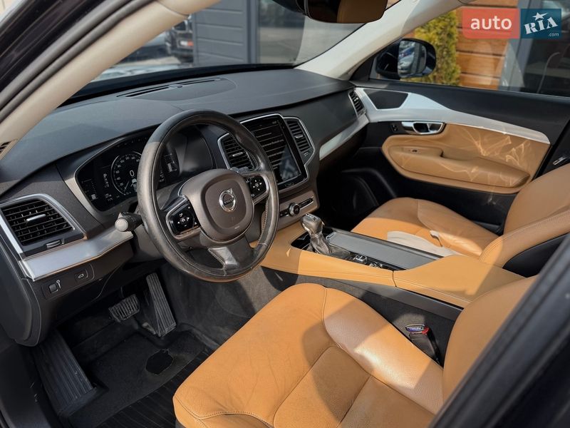 Внедорожник / Кроссовер Volvo XC90 2016 в Шептицькому