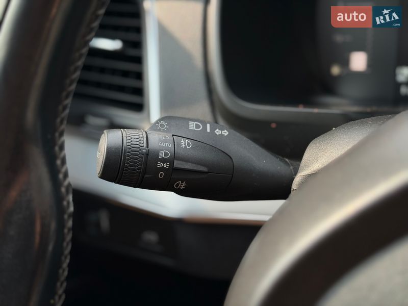 Внедорожник / Кроссовер Volvo XC90 2016 в Шептицькому