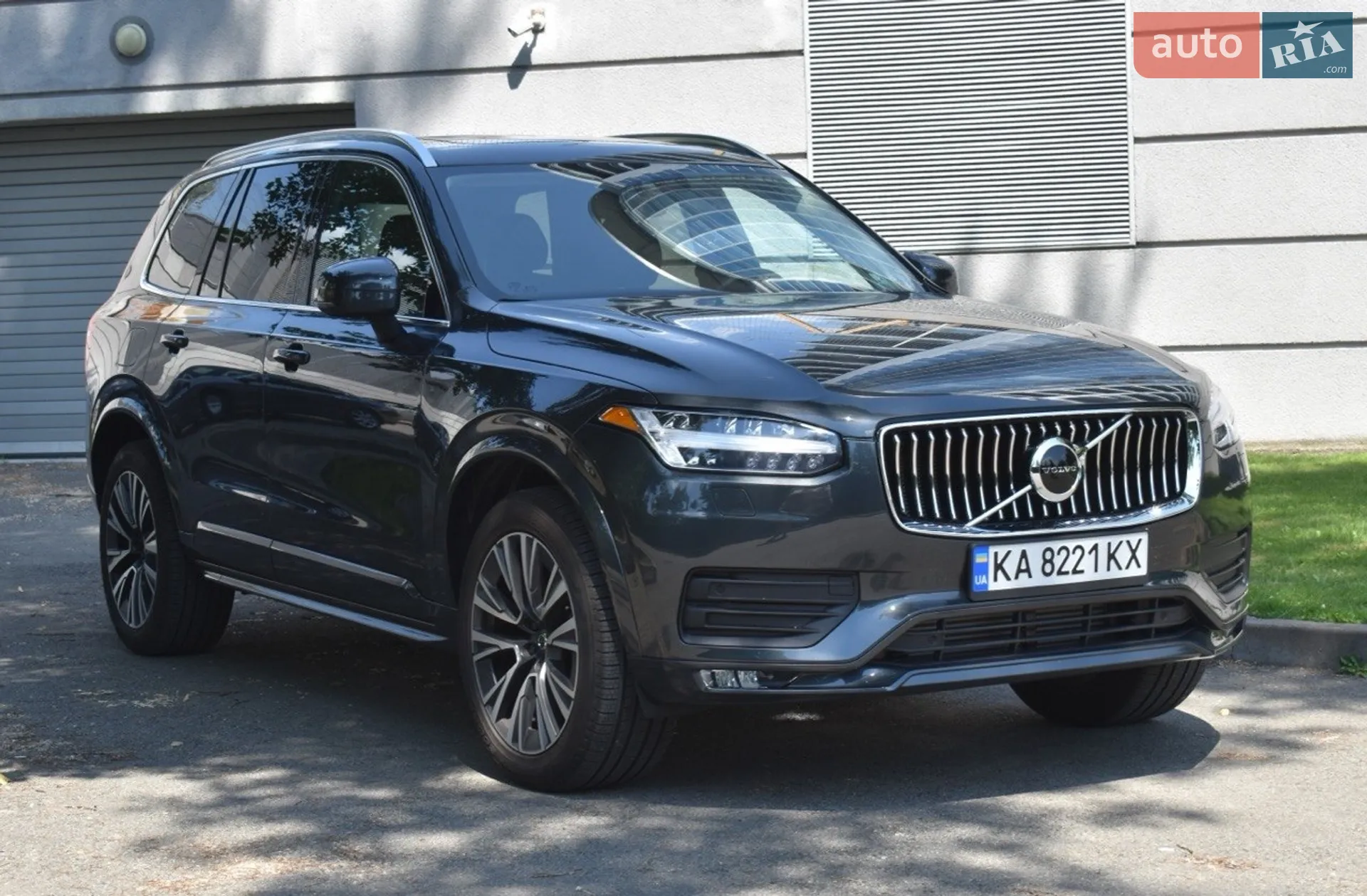 2022 Volvo XC90 - фото 1