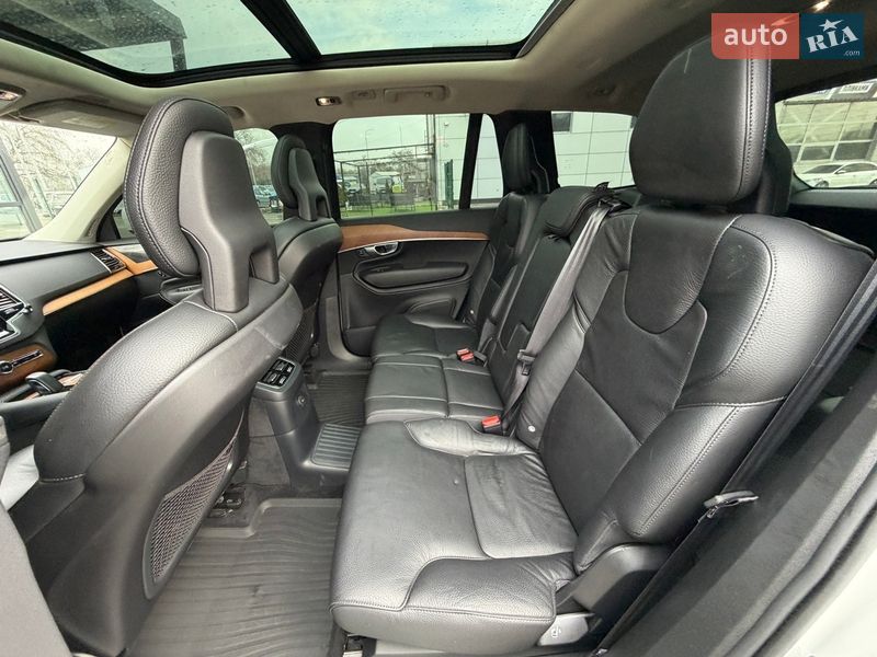 Внедорожник / Кроссовер Volvo XC90 2020 в Киеве фото 29 Внедорожник / Кроссовер Volvo XC90 2020 в Киеве