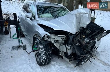 Внедорожник / Кроссовер Volvo XC90 2020 в Черкассах