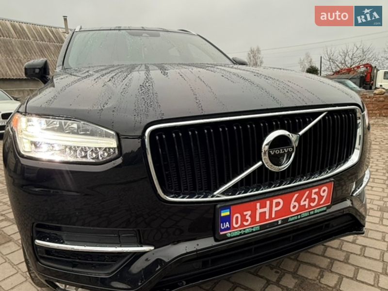 Позашляховик / Кросовер Volvo XC90 2017 в Вараші